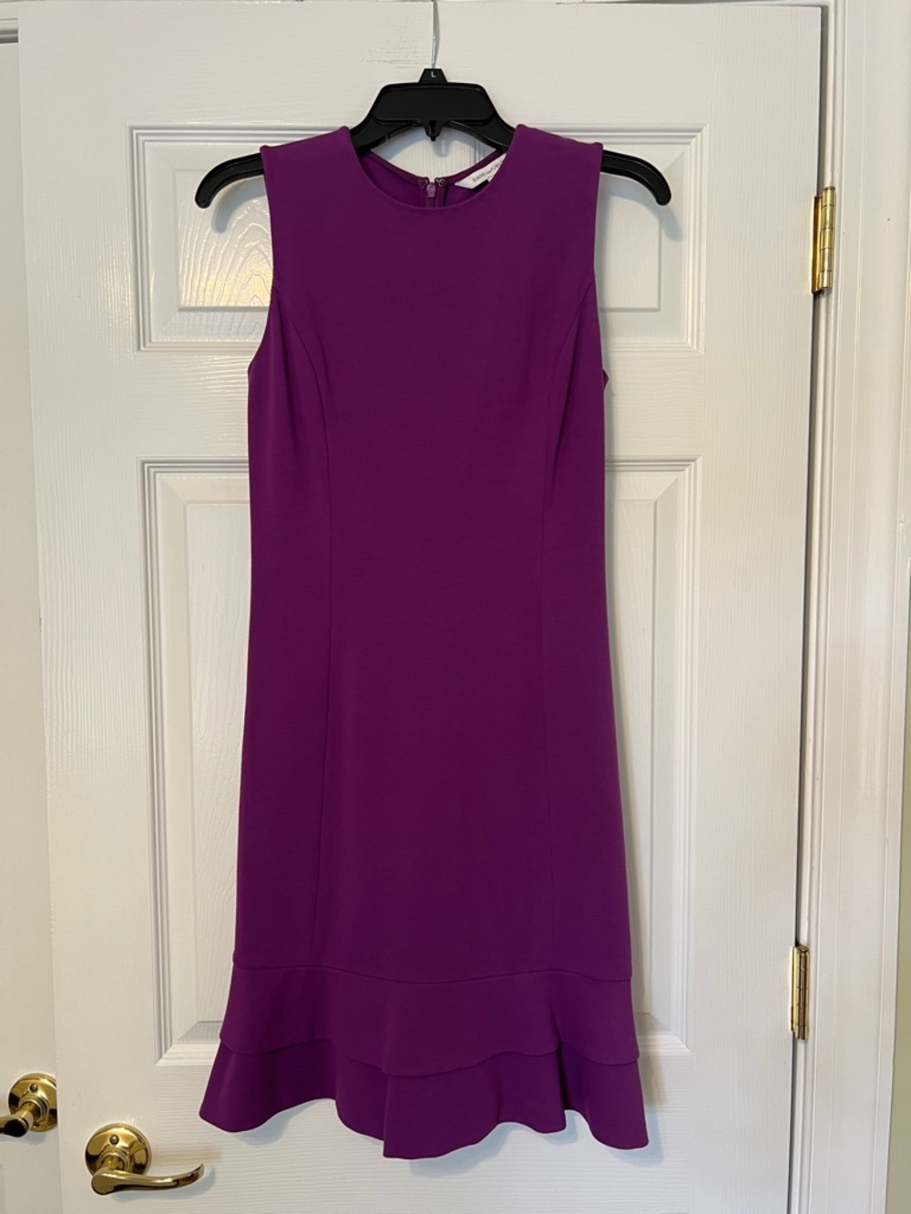 Diane Von Furstenberg Jacey purple ruffle hem sleeveless dress size 2